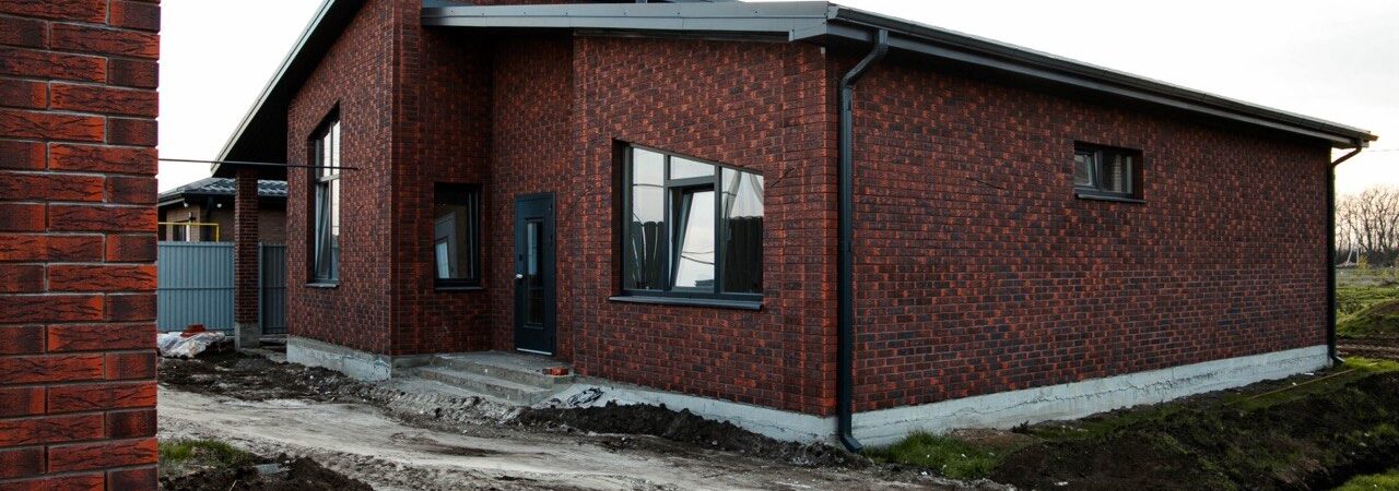 Дом 95 м2 с забором под ключ